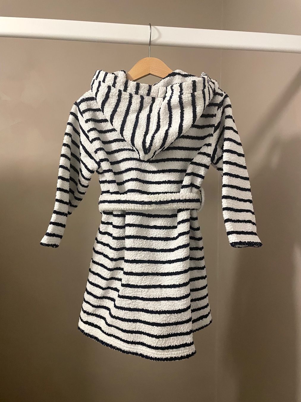 Petit Bateau Accappatoi: Petit Bateau Bademantel Gr. 104 / 4 ans – Usato da Grellingen venduto da dinge 1