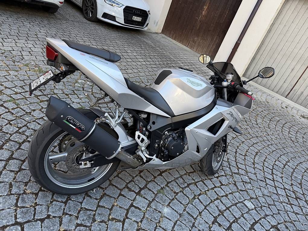 Strada: Triumph Daytona 600i – Usato da Avenches venduto da Pal1580 3