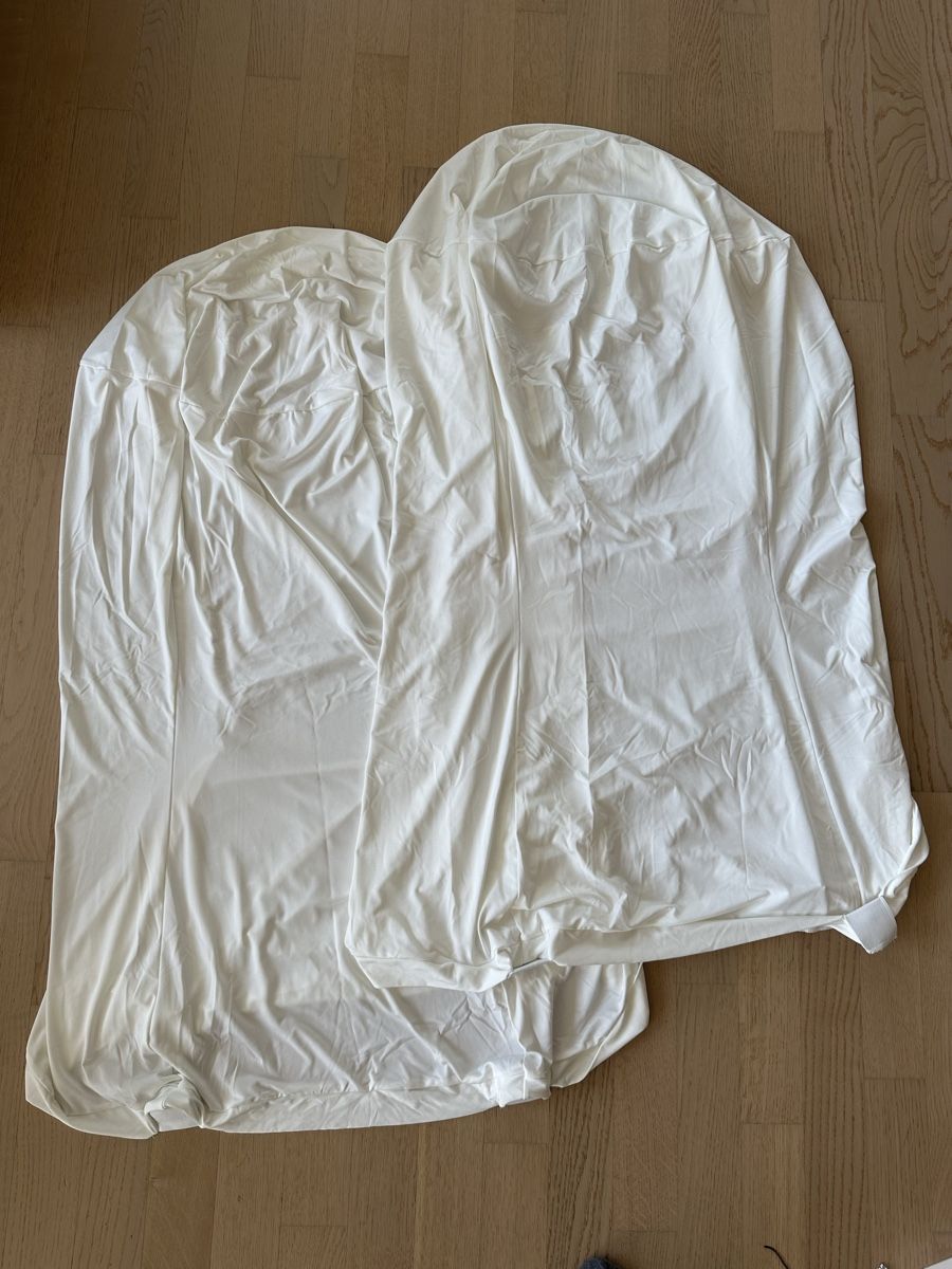 Tessuti: 2 Stehtischhussen weiss, Gr. max. D: 75x120cm – Usato da Kleinandelfingen venduto da Elader
