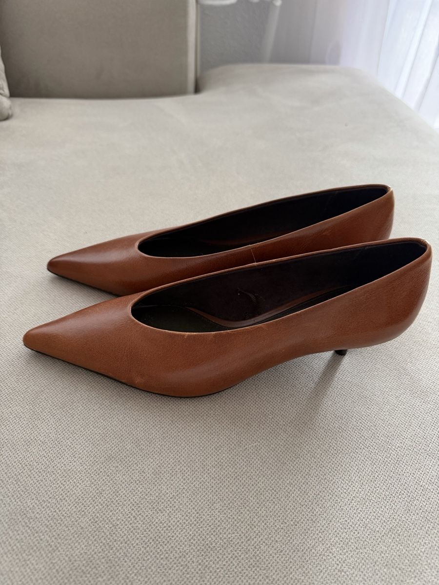 Zara Chaussures femmes: ZARA - Pumps Neu  – Neuf avec emballage d'origine à luzern par 1Merita 1
