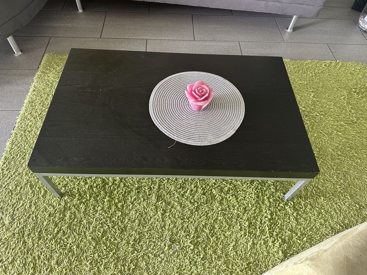 Sofas: Wohnzimmer Moebel Set: Sofa, Sessel, Tisch, TV-Möbel – D'occasion à Erlinsbach par Hunzis 1
