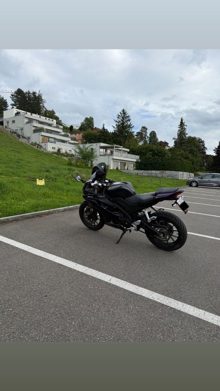 Yamaha Strada: Yamaha YZF R125 – Usato da Kölliken venduto da Leana_236 1