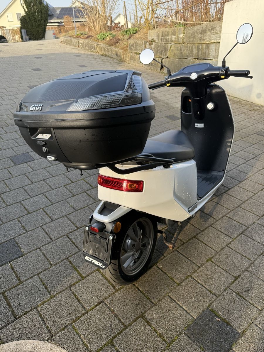 Scooter: Ecooter Etrix E2 R, guter Zustand – Usato da Flaach venduto da wetzgis 2