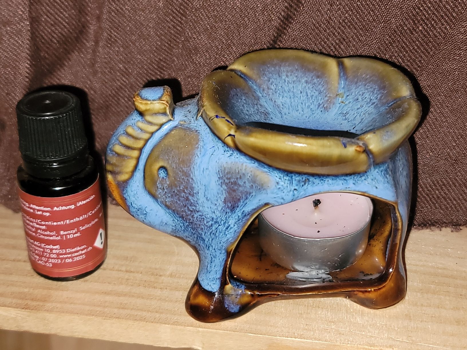 Kerzenständer: Keramik Elefant, Duftöl Rose & Peony, Ceramic aroma diffuser – Gebraucht aus Zollikerberg von Nice_Name 4