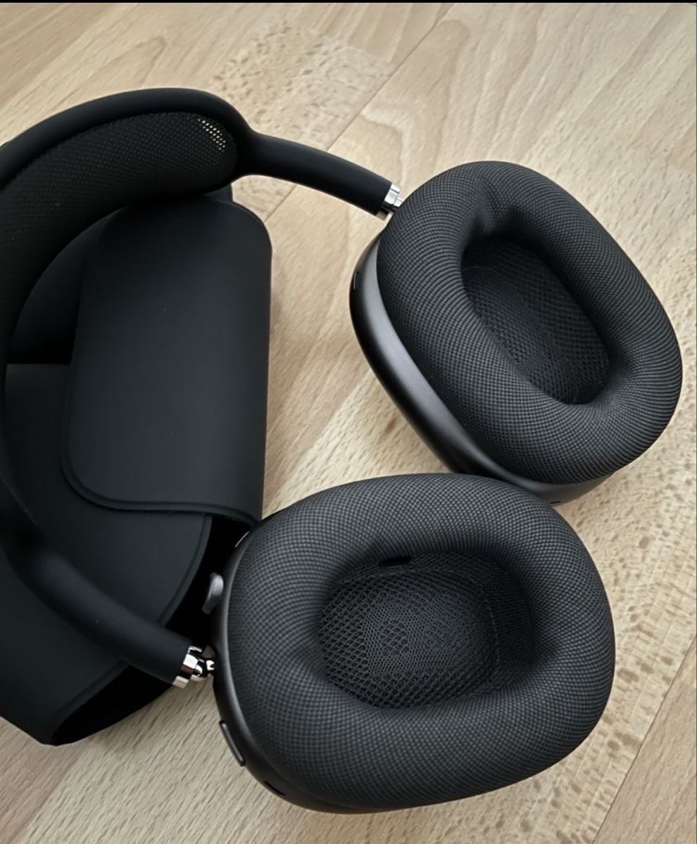 Apple Cuffie: Apple AirPods Max / Space Grau – Usato da Basel venduto da jab_9lqd
