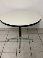 CHARLES & RAY EAMES, Vitra runder Tisch Durchmesser 90cm