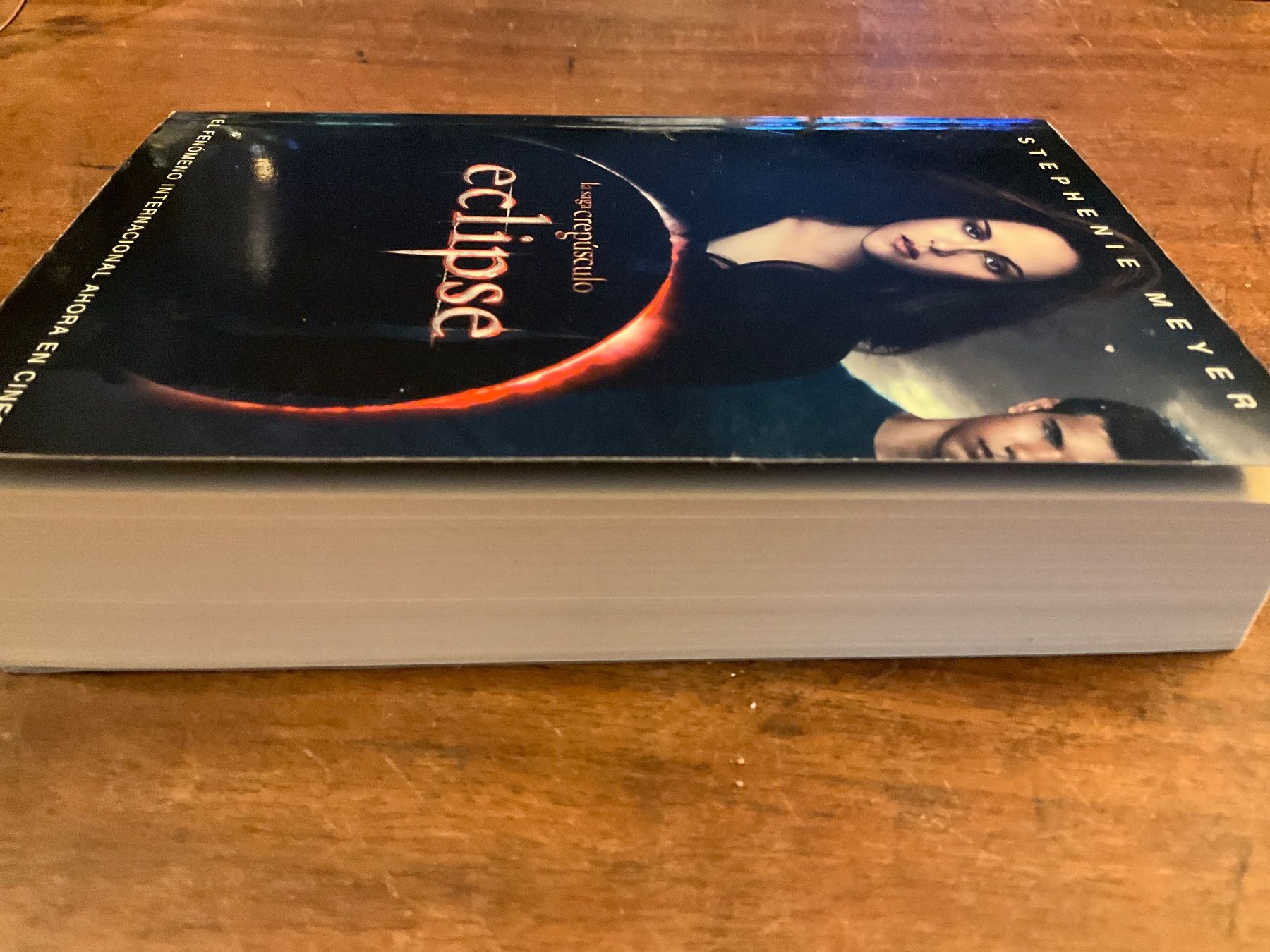 Livres: Crepúscolo- 3 - Stephenie Meyer – D'occasion à Avenches par Lactobacille 1