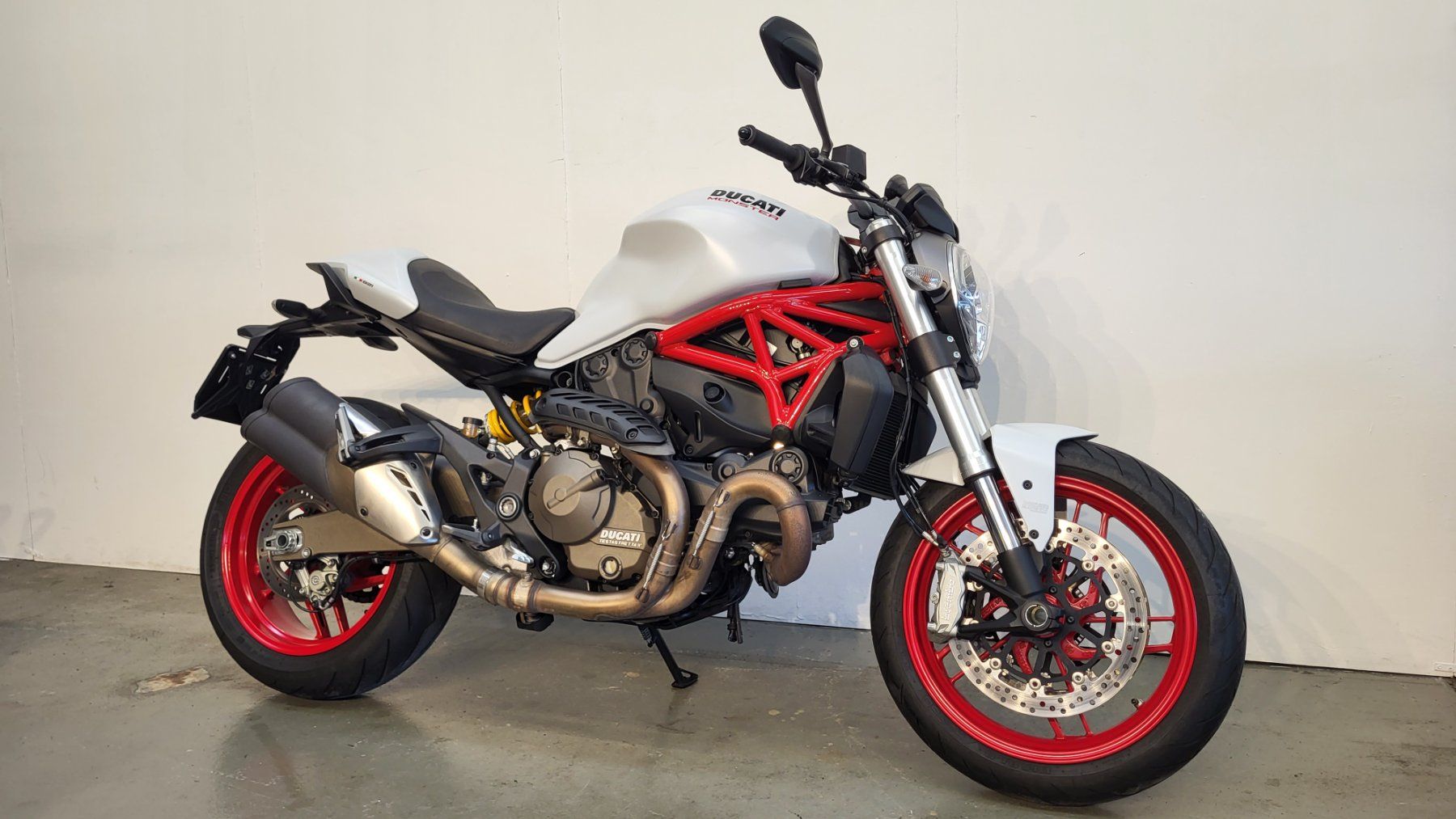 Ducati Strada: Ducati Monster 821 – Usato da Tägerschen venduto da Moto-Welt 2