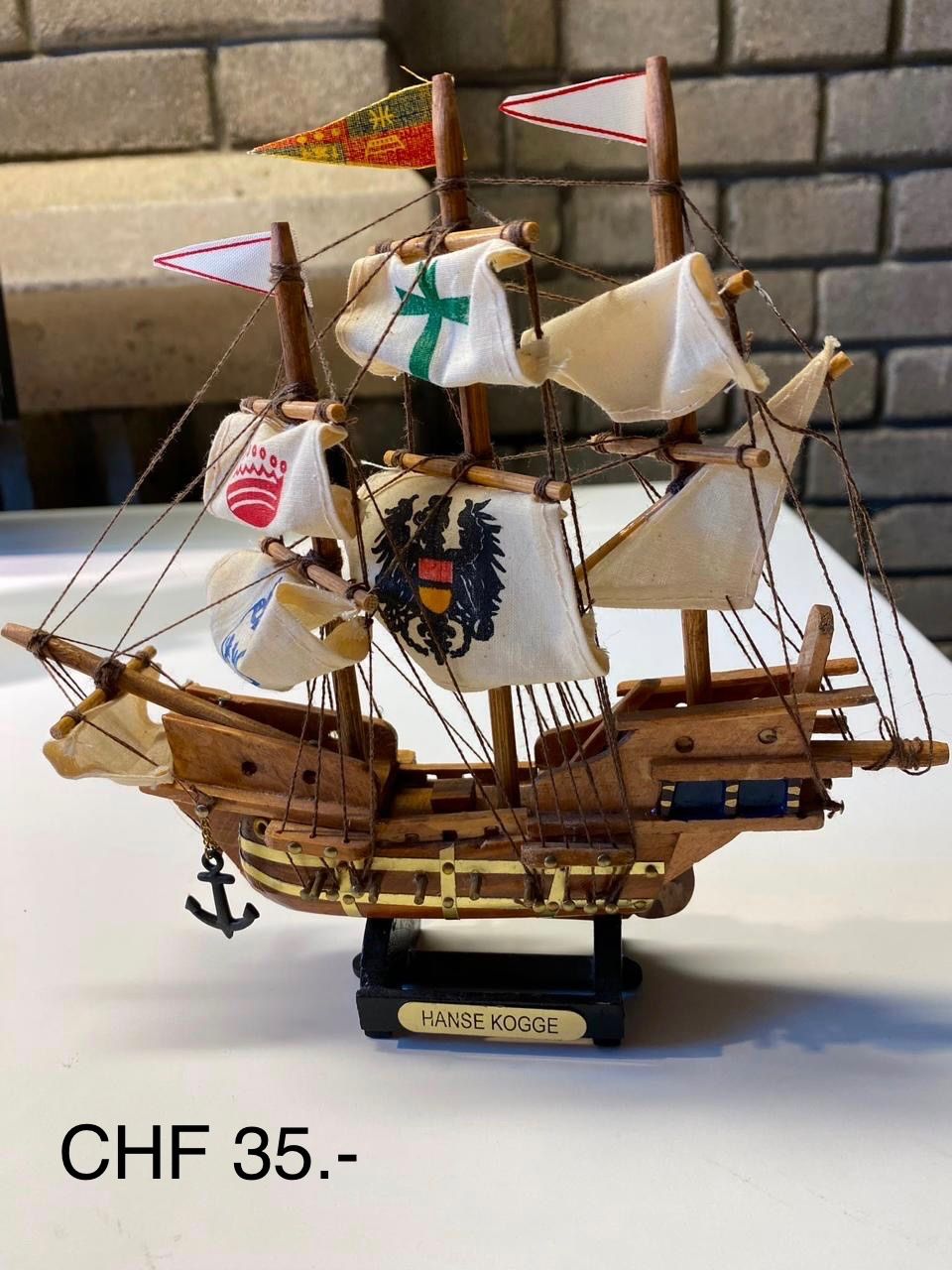 Modellbausätze & Standmodelle: 10 Dekoratives  Holz Modellschiff – Gebraucht aus Stans von pam_zw88 2