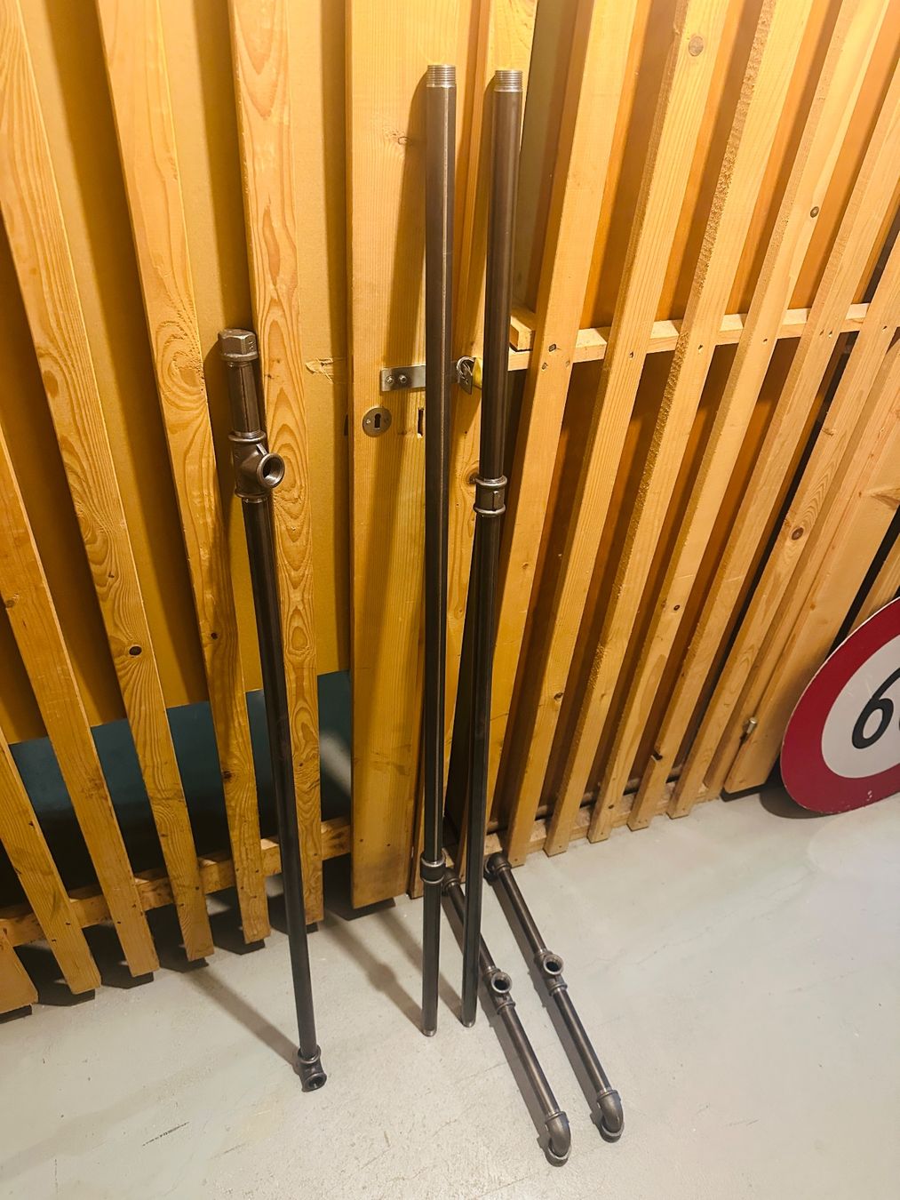 Garderobe: Kleiderstange rooem – Gebraucht aus Uster von evoluzzer 2