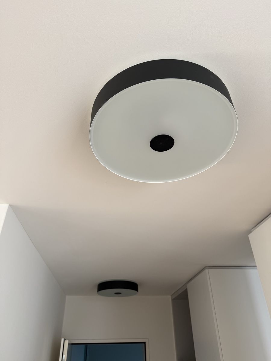 Philips Lustres & lampes de plafonds: Philips Hue Fair Basis BT – D'occasion à Wetzikon ZH par ggallo