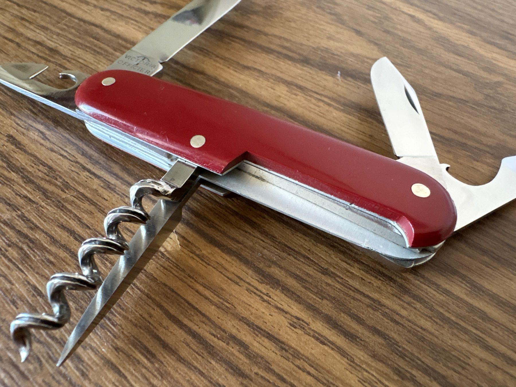 Victorinox Coltelli tascabile: VICTORINOX - VICTORIA - Sackmesser - BOBST – Usato da Andwil SG venduto da Rainboli 7
