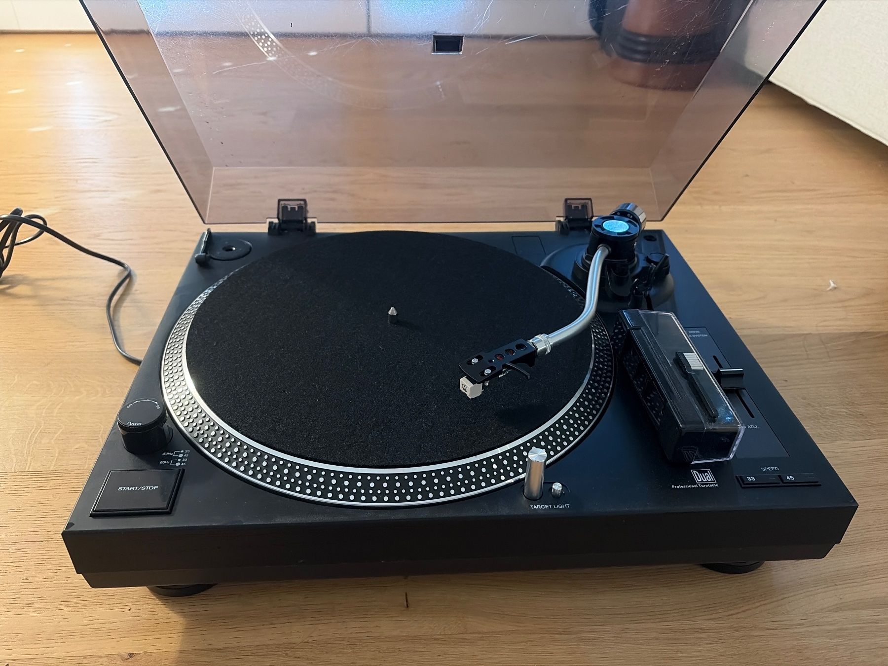 Dual Giradischi: Dual Plattenspieler DTJ 301.2 USB – Usato da Unterengstringen venduto da Digitechi