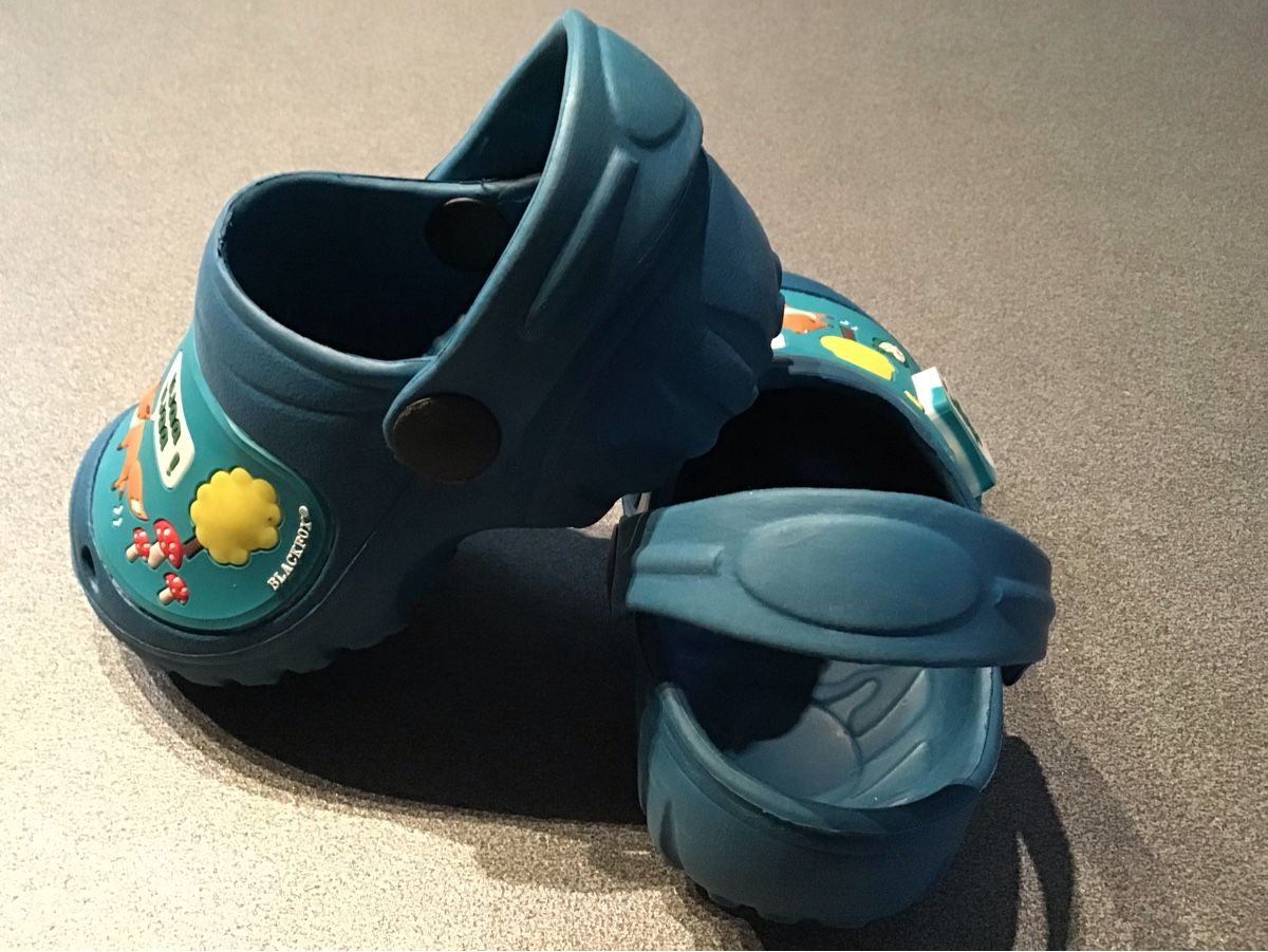 Scarpe per ragazzi: Baby Clogs Marke Blackfox – Nuovo (secondo la descrizione) da Cortaillod venduto da clsoooh 3