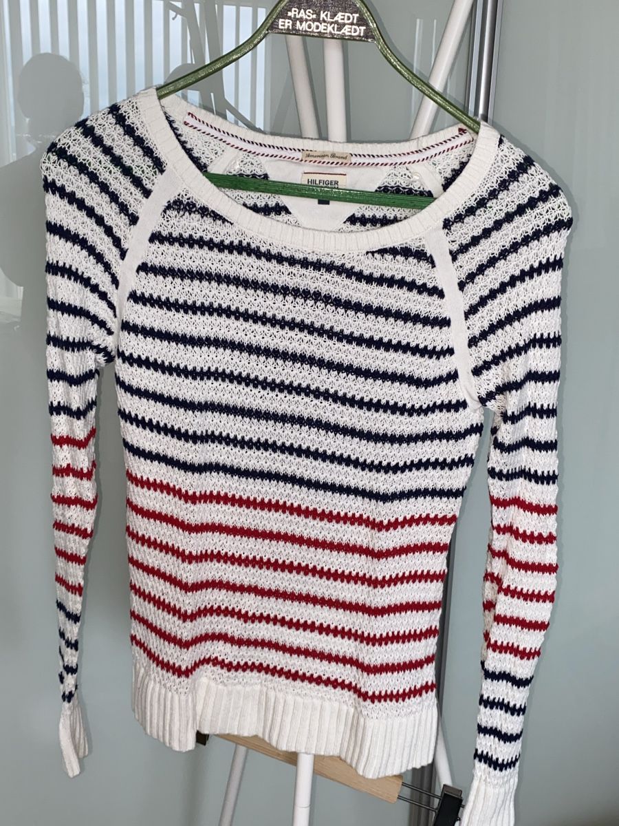 Tommy Hilfiger Maglioni & Felpe: Tomy Hilfiger  Denim Pullover Grösse S – Usato da Oberrohrdorf venduto da Desteny1 1
