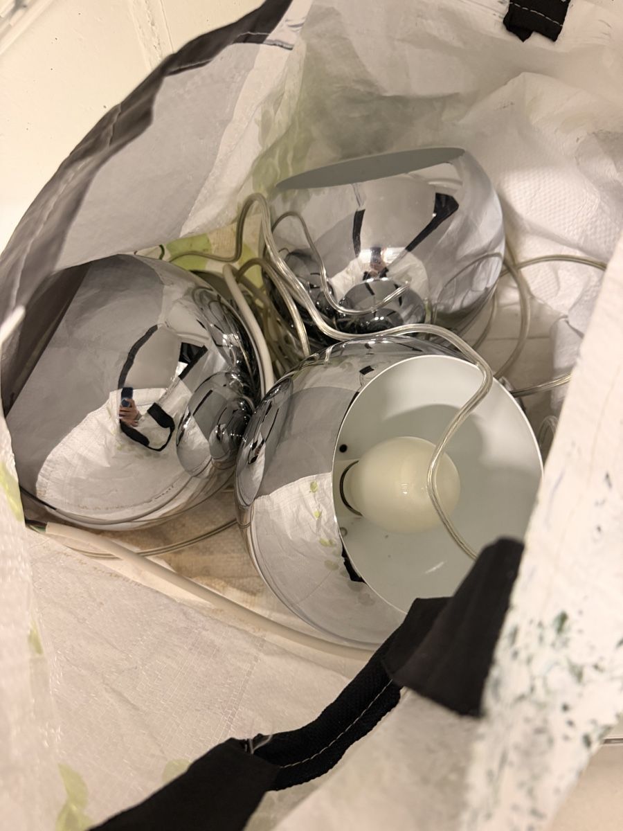 Lampadari & plafoniere: Three Modern Chrome Pendant Lighting Fixture – Usato da Zürich venduto da gab_2gvg 2