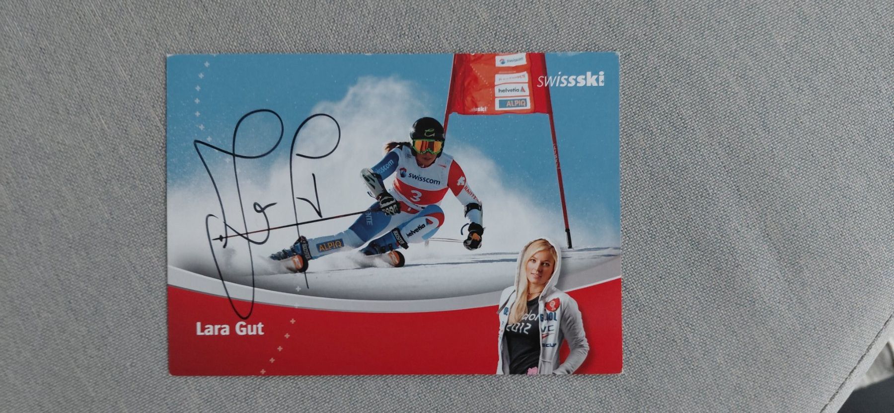 Autografi: Autogrammkarte Lara Gut – Usato da Schmerikon venduto da Olympia04
