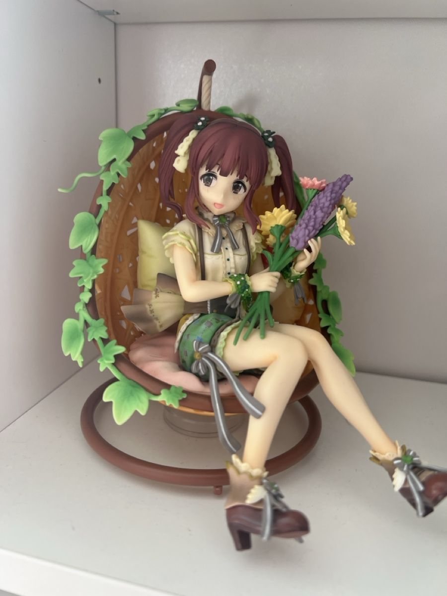 Figuren: Anime figure with base and box – Gebraucht aus Zuchwil von Mikawish_ch