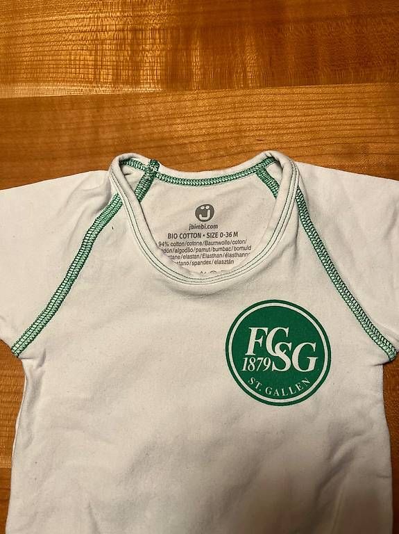 Biancheria intima: FCSG Baby-Body Newborn – Usato da Seewis-Pardisla venduto da m_a_s7ss