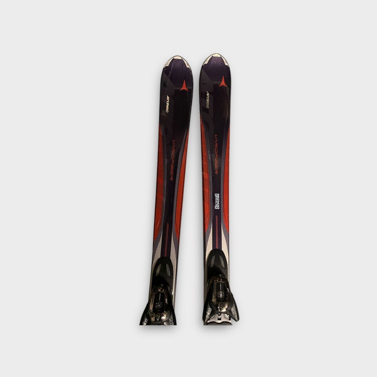 Atomic Skis: Atomic ski 164cm – Gebraucht aus Murten von Ski-Outlet 1