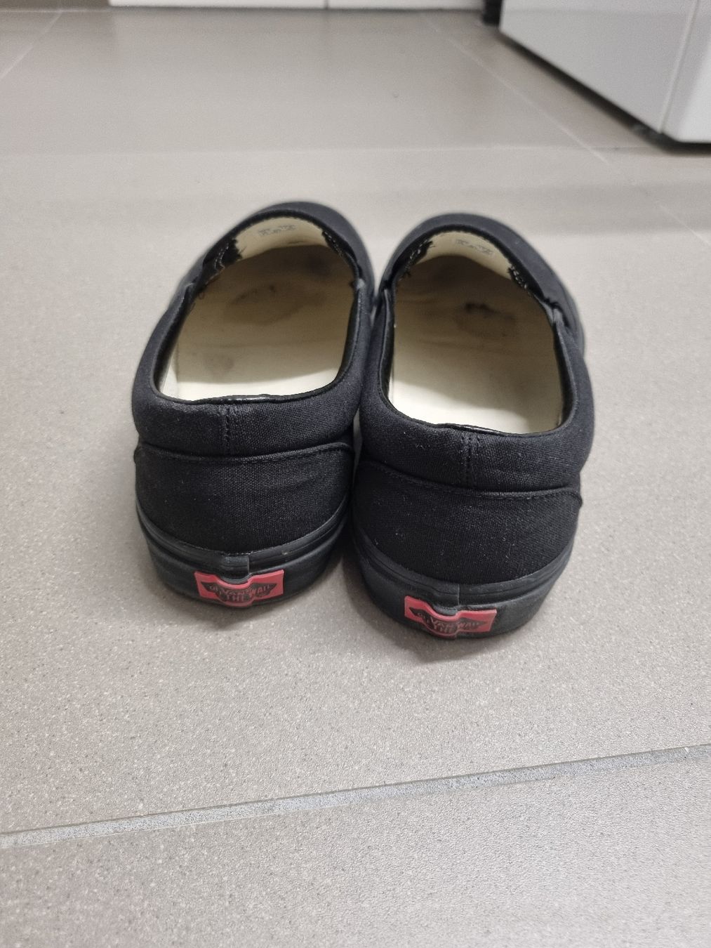 Vans Herrenschuhe: 2 Paar Vans in US 10.5 / EU 43.5 – Gebraucht aus Bellikon von Jake-la-Motta 2