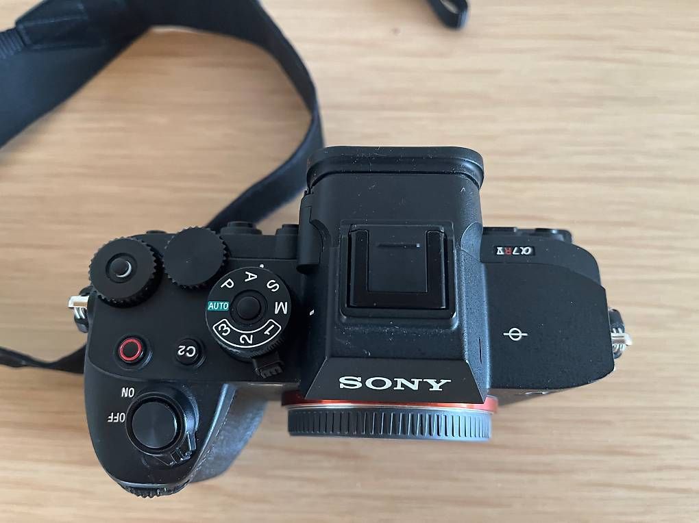 Fotocamera: Sony A7 RV  – Usato da Sutz-Lattrigen venduto da gbu_wp97 2