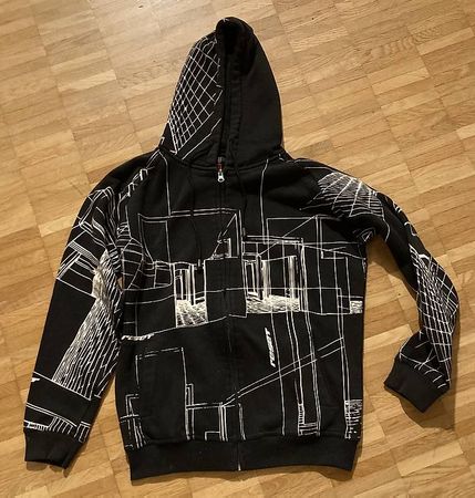 Pulli mit Kapuze Gr 152/158