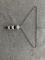 Collier chenille