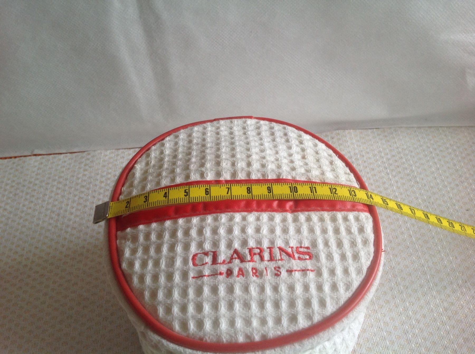 Clarins Custodie per cosmetici: Clarins - Trousse – Usato da Sion venduto da accroshoes 5