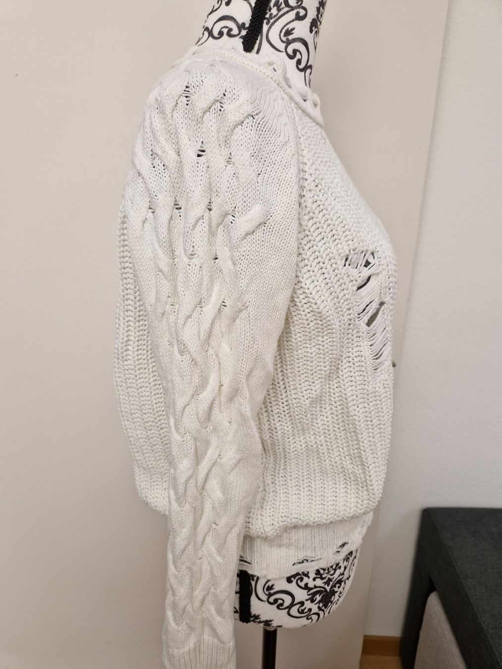 Maglioni & Felpe: Weisser &Orangegelb Strickpullover Gr. M - Destroyed Look – Nuovo (secondo la descrizione) da Glattbrugg venduto da mas_75t2 2