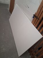 Tisch-Platte weiss mit Gebrauchsspuren