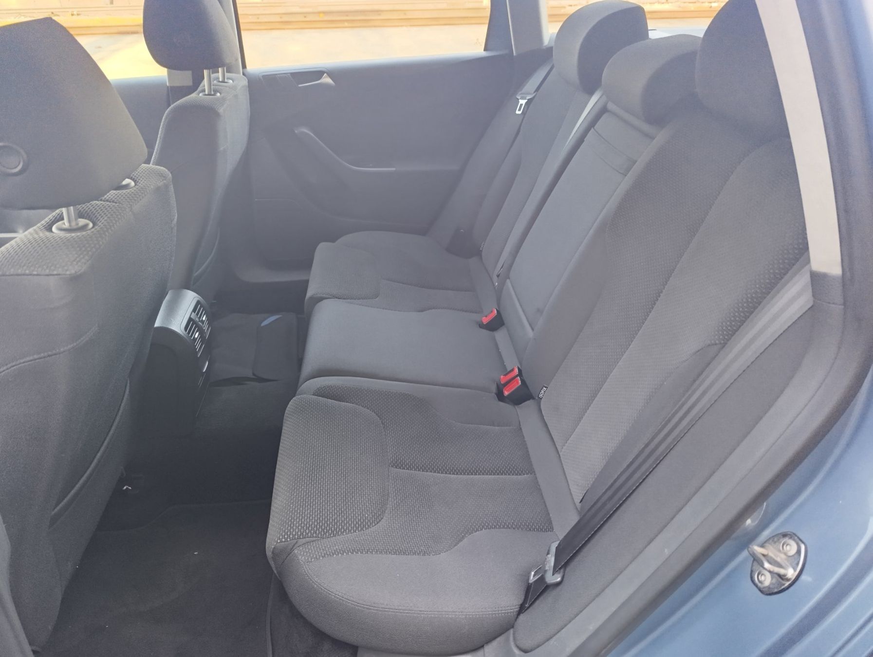VW Automobili: VW Passat Kombi 1.8l TSI 160PS – Usato da Othmarsingen venduto da FIXPREIS 3