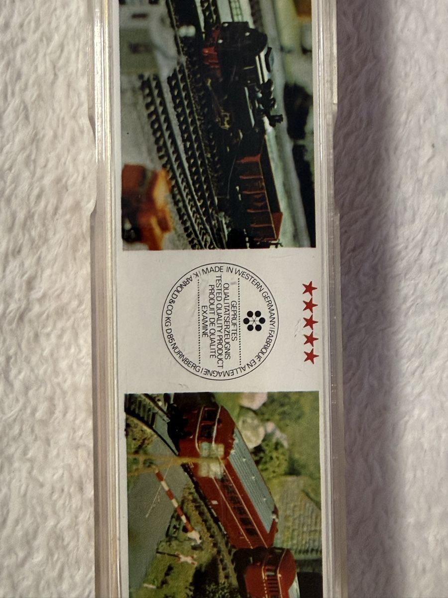Arnold Modellini di ferrovie: Arnold Rapido Aussichtswagen 0385 – Nuovo e nell'imballaggio originale da Basel venduto da sam_7gsy 3