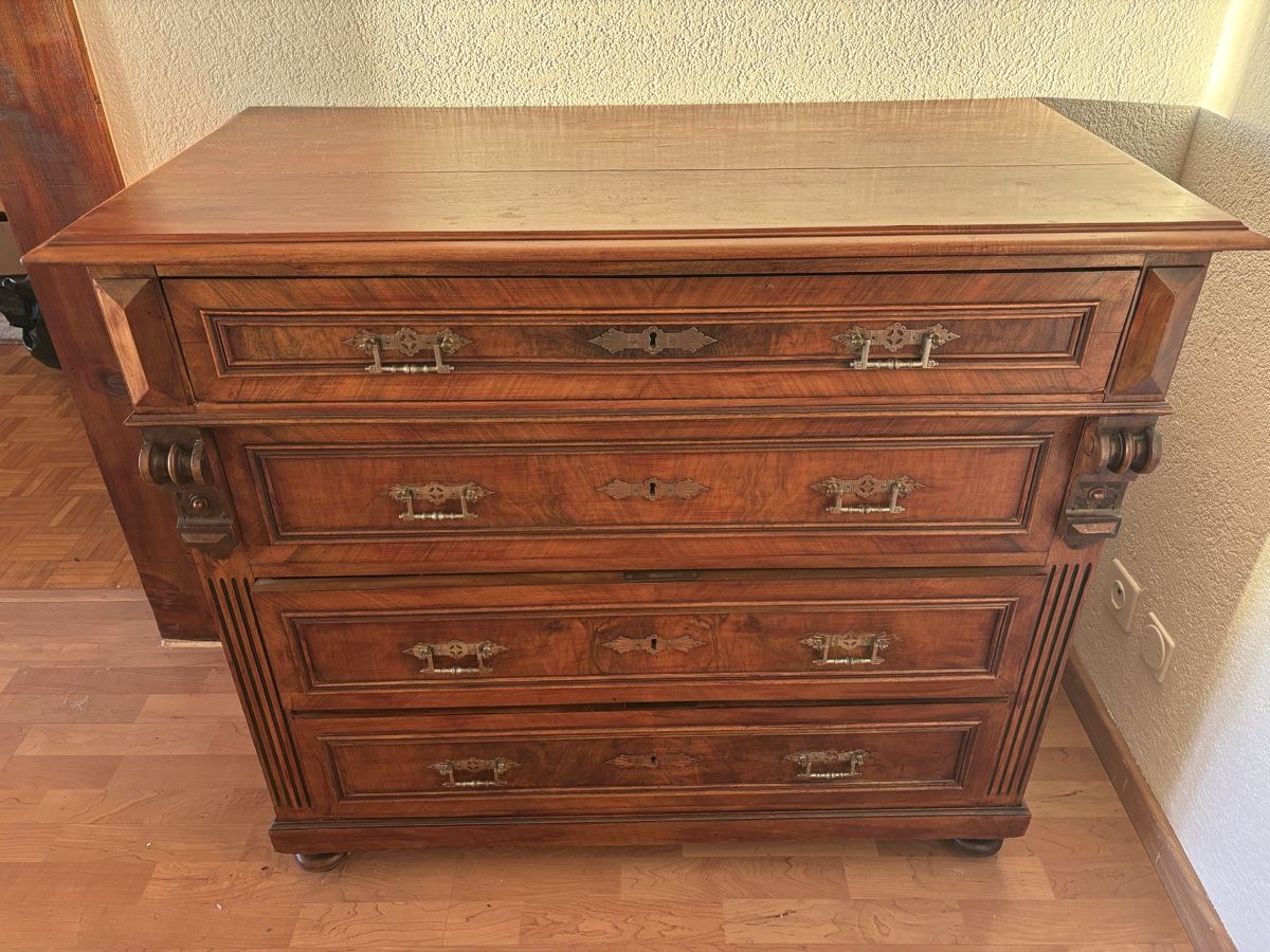 Cassettiere: Commode ancienne – Usato da Le Locle venduto da Clodile