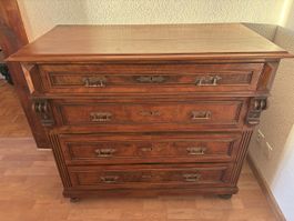 Commode ancienne