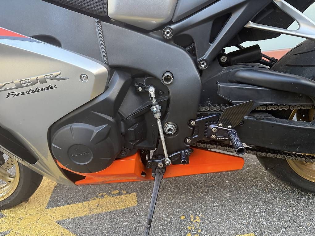 Honda Route: Honda CBR 1000 RR SC59 – D'occasion à Bevaix par P-kiz 4