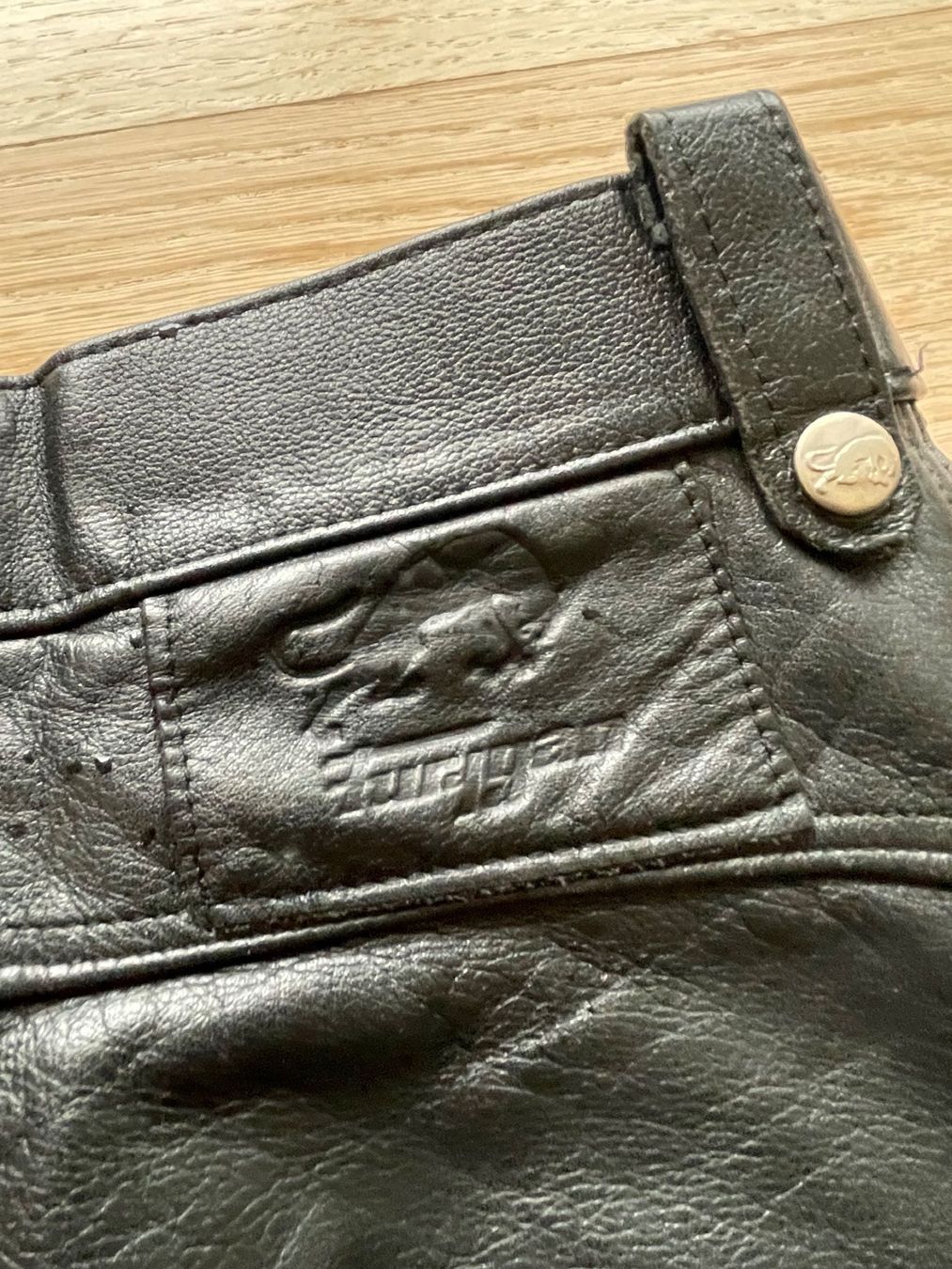 Pantaloni: Motorrad Lederhose – Usato da Watt venduto da Wenee 2