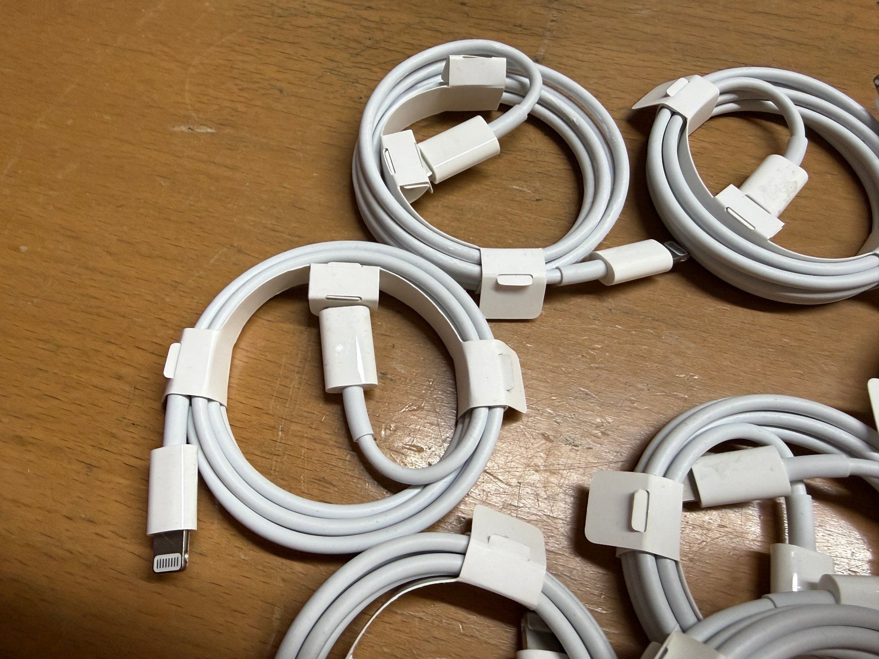 Apple Câbles: Ladekabel USB-C – D'occasion à Au SG par bah_6f5w 3