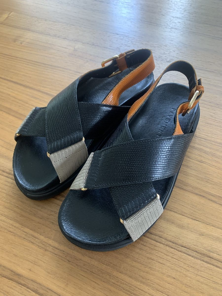 Damenschuhe: Plateausandalen Darcie Pavement Grösse 37 – Neu (gemäss Beschreibung) aus Kestenholz von marina_w01 2