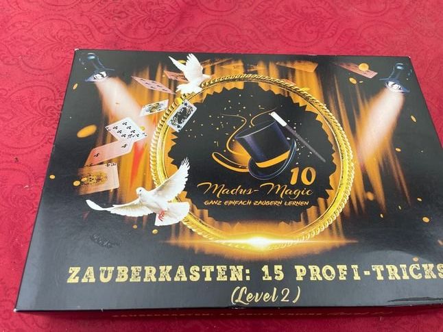 Giochi: Zauberkasten 15 Profi Tricks (Level 2) Madus Magic – Usato da Bergdietikon venduto da antovale