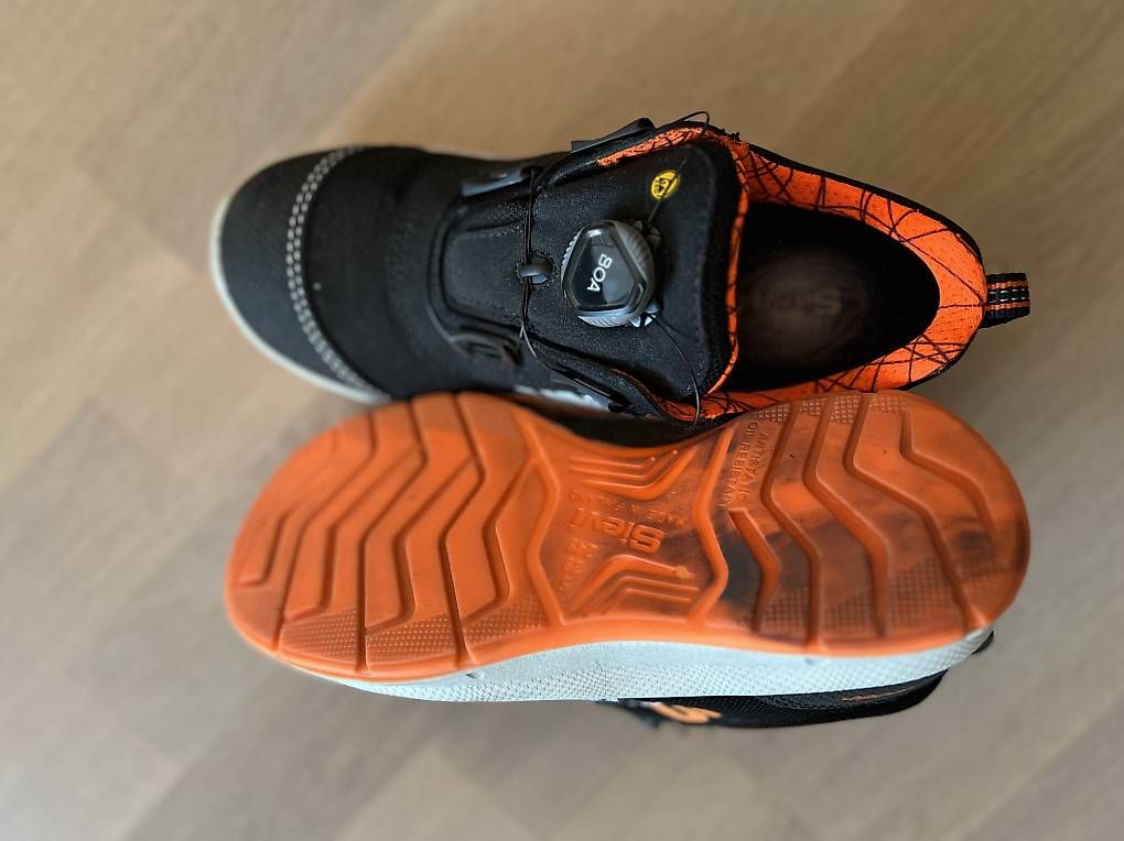 Scarpe da uomo: Sievi Sicherheits-Schuhe – Usato da Winkel venduto da danbischof 1