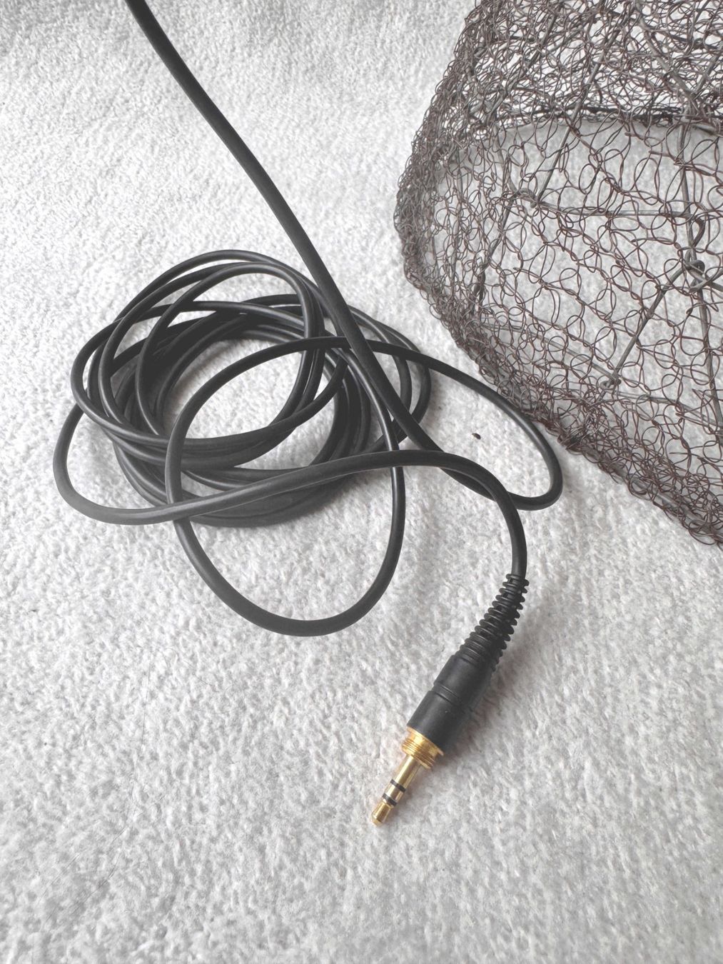 Akg Cuffie: AKG K240DF Headphone Kopfhörer diffusfeld entzerrt 600ohm – Usato da Zürich venduto da Malco0 3