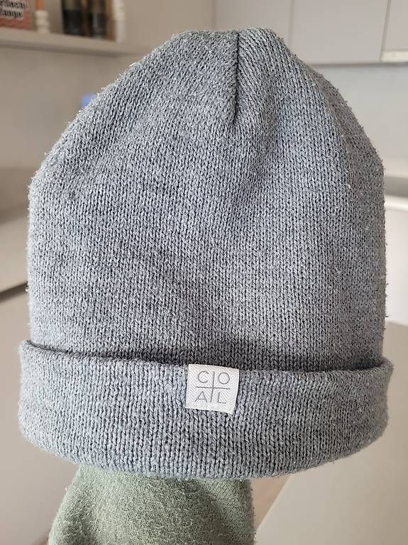 Altro abbigliamento per bambino: Coole Mütze – Usato da Bern venduto da alinelangenegger01