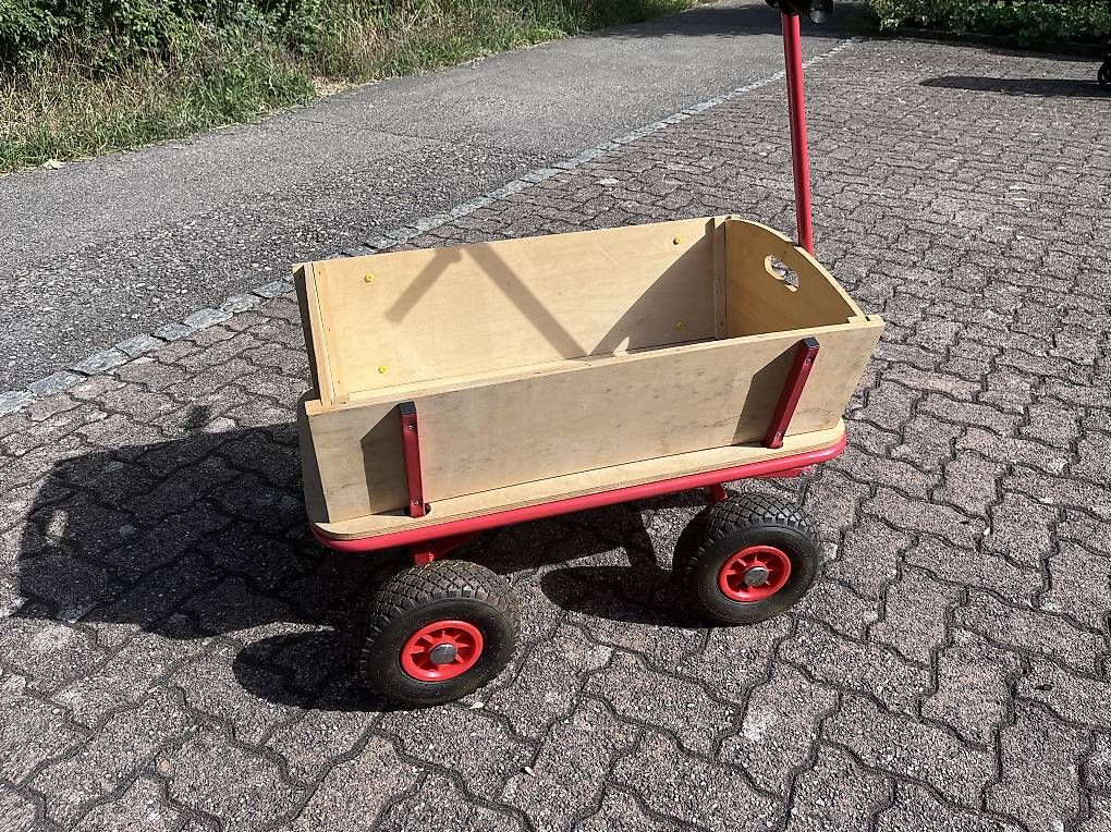 Chariots de transport: Bollerwagen – D'occasion à Subingen par BUELL69