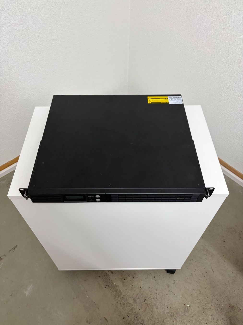 Accus & piles: Powerwalker USV – D'occasion à Niederhasli par brandman