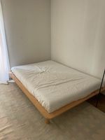 Bettgestell + Lattenrost