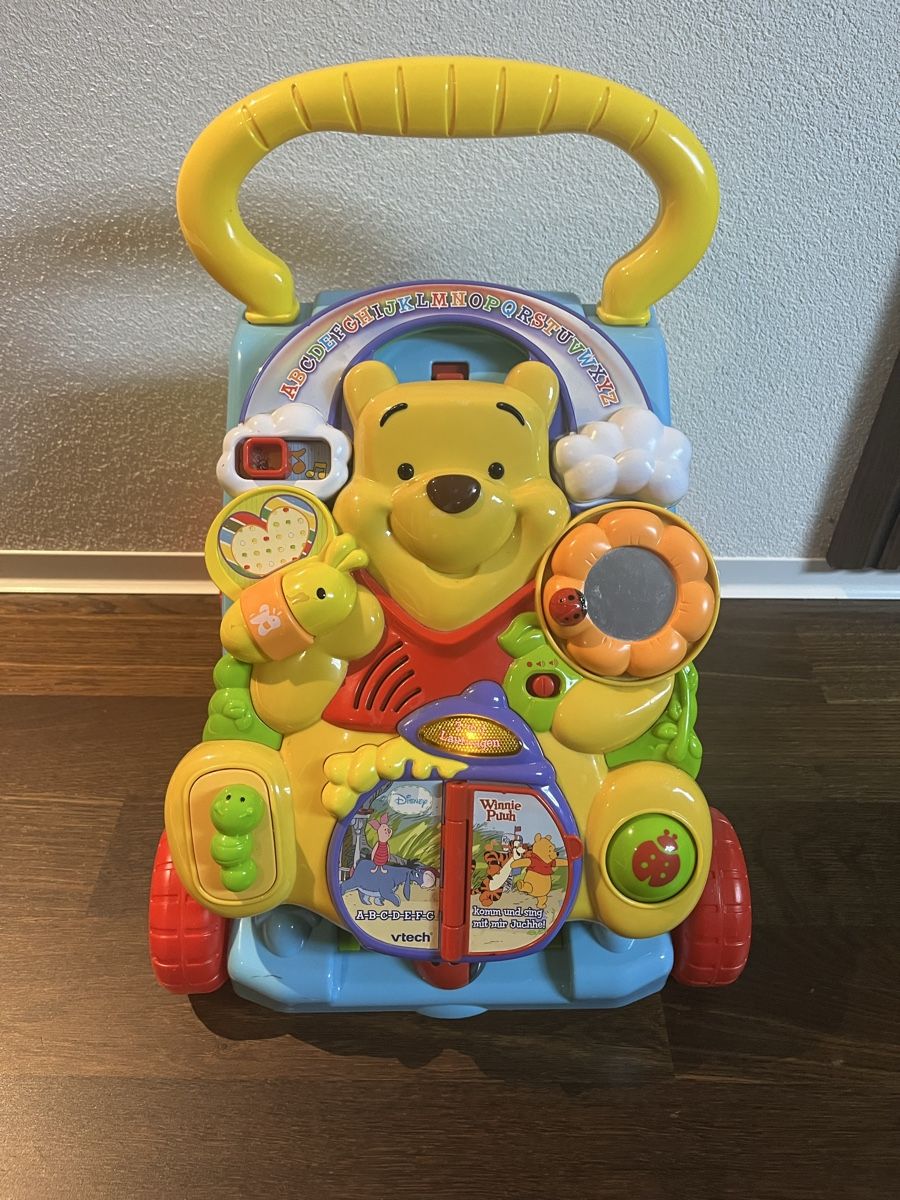 Ausili per la deambulazione: Winnie Pooh Vtech Baby Walker Activity Centre Toy – Usato da Lyss venduto da VelkovaR
