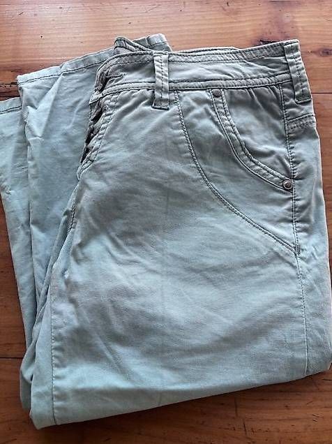 Nile Pantaloni: Kurze Hose hellblau von Nile Grösse XS – Usato da Bern venduto da Delirious 2