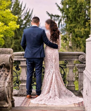 Hochzeitskleid mit Spitze (Gr. 34)