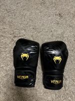 Venum 12oz Boxhandschuhe Black/Gold